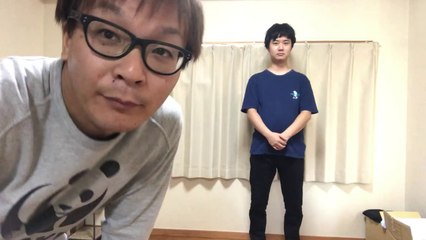 【Shit Skit】Air guitar
