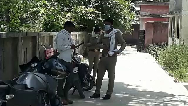 संदिग्ध परिस्थितियों में फांसी पर लटकता मिला विवाहिता का शव