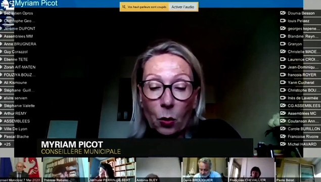 Gérard Collomb oublie que son micro est ouvert et insulte violemment une élue de Lyon en plein conseil municipal