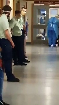 Derry NHS staff in standing ovation for fellow frontline worker Danny Ogle as he leaves ICU after battle with COVID-19