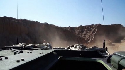 US Marines - AAV7-A1 Assault Amphibious Vehicles Assault Beach
