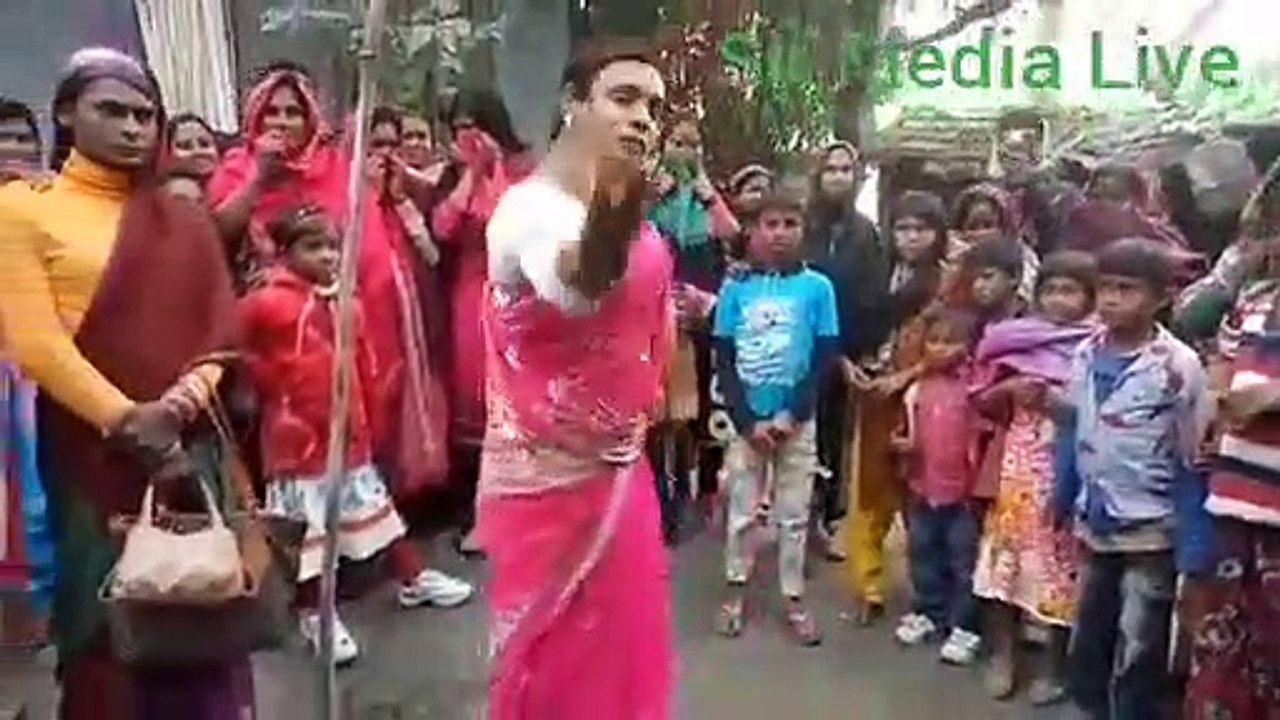 গ্রামের বিযে বাড়িতে ভাবি এবং ননদের পাগল করা নাচ না দেখলে মিস করবেন প্লিস