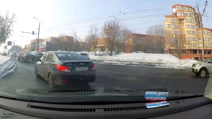 Les pires accidents de la route #3
