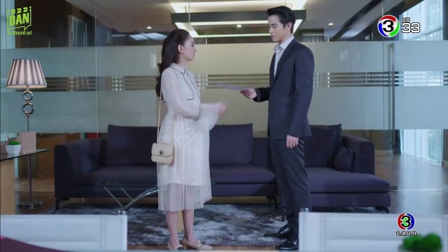 Đưa đơn ly hôn ngay lúc vợ sắp sinh, cậu Nai đánh mất hình tượng hoàn hảo