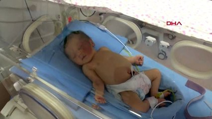 GAZİANTEP Çöpte bulanan bebeğe 'Duru' ismi verildi, anne koruma altına alındı