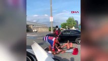 ABD'de AVM otoparkında 3 kadın arasındaki kavga kamerada