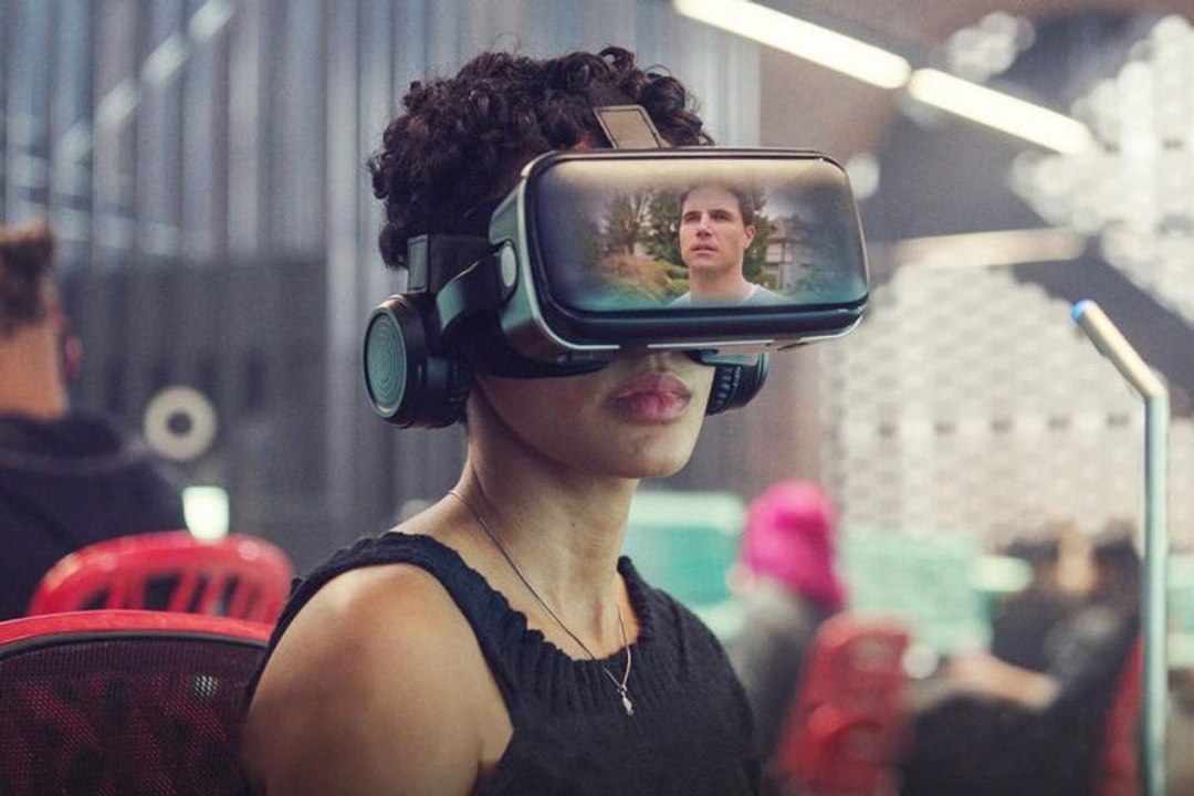 Seriemente: ‘Upload’ de Amazon, una pequeña gran sorpresa en las series de la cuarentena