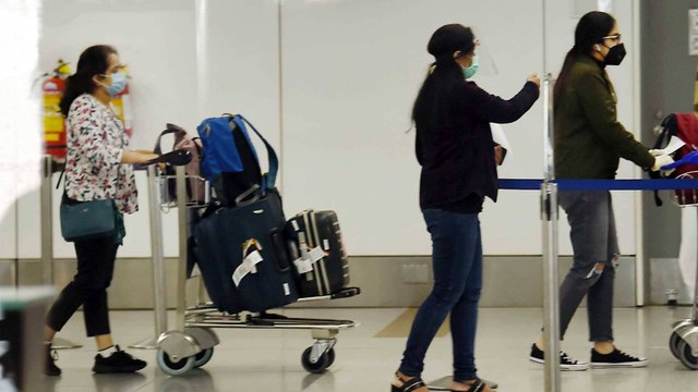 People raised slogans of Jai Hind, after returning India