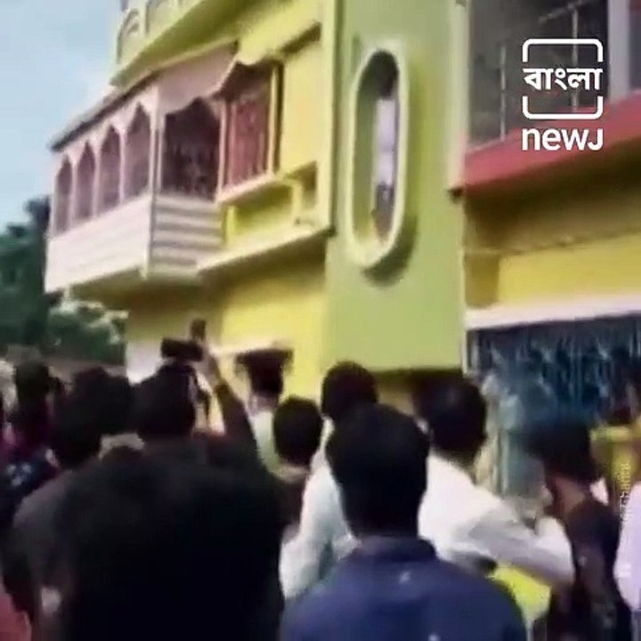 West Bengal_ Violence Across The State Over Irregularities In Ration System During Lockdown