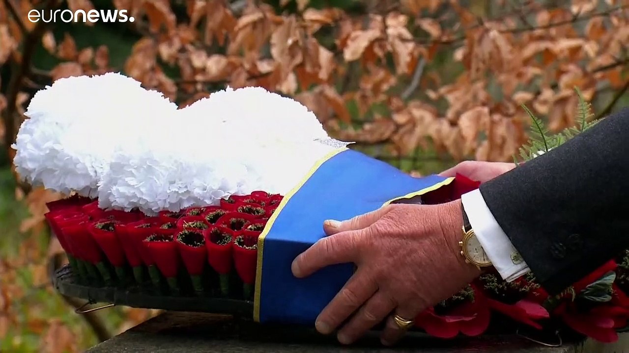 Die Politik gedenkt der Kriegsopfer