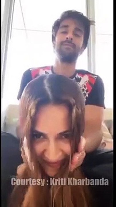 Kriti Kharbanda POLE Dance in LOCKDOWN