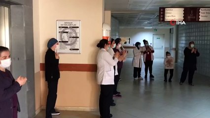 72 yaşındaki hasta, korona virüsü yenerek taburcu oldu