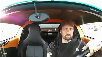 Ne jamais décapoter sa voiture sur l'autoroute...