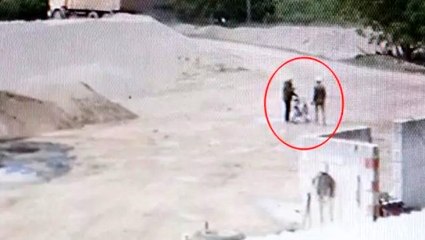 Baba, boşanma davasında aleyhine tanıklık yapan oğlunu tabancayla başından vurarak öldürdü