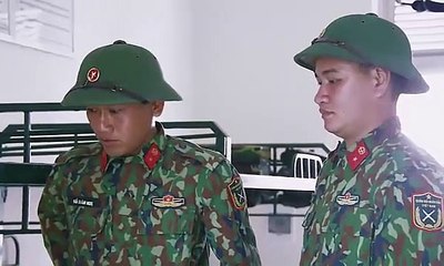 Xuân Nghị hồn nhiên xem mình “đẹp như cái chăn”.