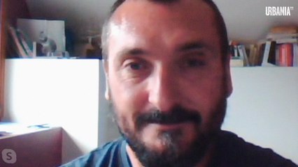 Maître d'école à l'ère du COVID-19, mode d'emploi | À Distance