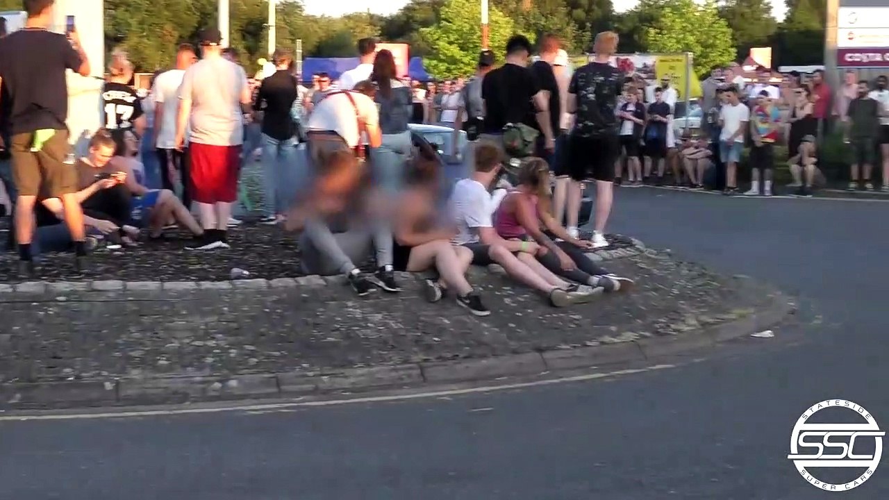 Tuner Cars Leaving Car Show-DRIFTING, BURNOUTS & Crazy Drivers! ( 720 X 720 )