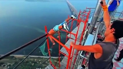 真似しちゃダメ！超危険！命知らずのパルクール！