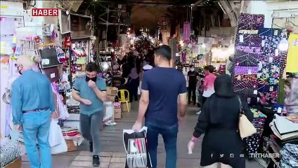 Dünyada COVID-19 kaynaklı vakalar ve can kayıpları artıyor