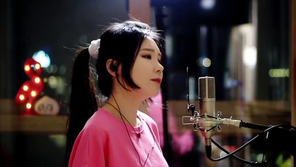 Sweet But Psycho & Poker Face