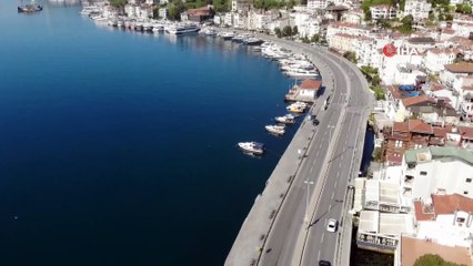 Sokağa çıkma kısıtlaması sonrası Bebek Sahili bomboş kaldı