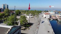 Kısıtlama ile boş kalan Kadıköy Meydanı sessizliğe büründü