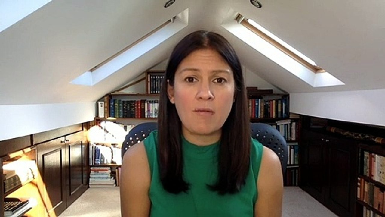 Plans to quarantine UK visitors welcomed by Labour