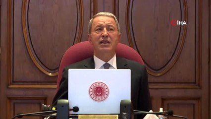 Milli Savunma Bakanı Hulusi Akar: "Dün yapılan operasyonlarda çeşitli bölgelerdeki 17 terörist...
