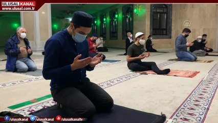 Almanya’da camiler yeniden ibadete açıldı