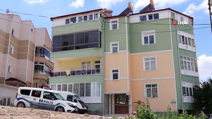 Karaman'da  4 katlı apartman karantinaya alındı