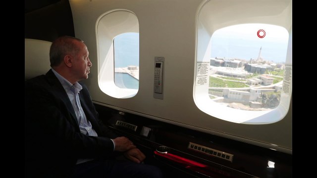 Cumhurbaşkanı Erdoğan, Yassıada üzerinden Atatürk Havalimanı'na geldi.