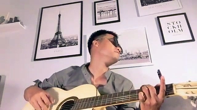 Xuân Nghị đàn hát Thôi chào em