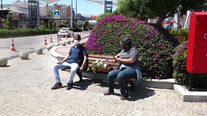 Mersin'de sosyal mesafeli bank üretildi