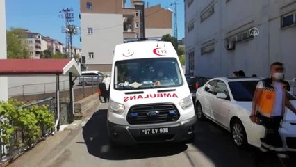 Zonguldak'ta çıkan yangında dumandan etkilenen 3 kişi hastaneye kaldırıldı