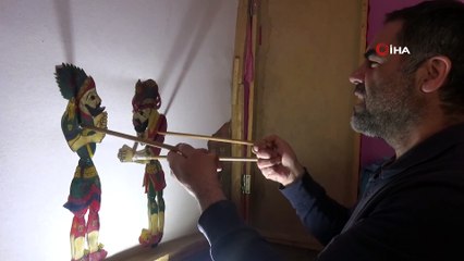 - Koronavirüs, Hacivat ve Karagöz’ü de sosyal medyaya taşıdı