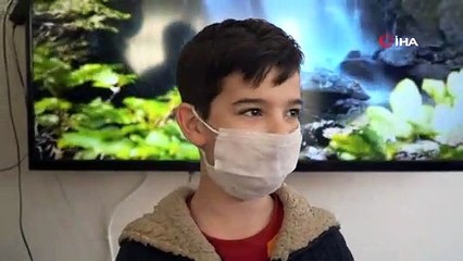 Küçük Hamza özel izinle babasının mezarını ziyaret etti