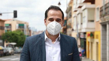 Aguado califica de "esencial" el reparto de mascarillas para la desescalada