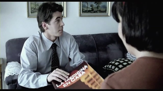 Cortometraje Allanamiento de morada , de Mateo Gil y protagonizado por Petra Martínez, Eduardo Noriega y Pepón Nieto