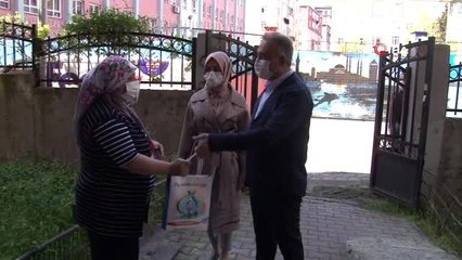 Sultangazi Belediyesi anneler gününü unutmadı