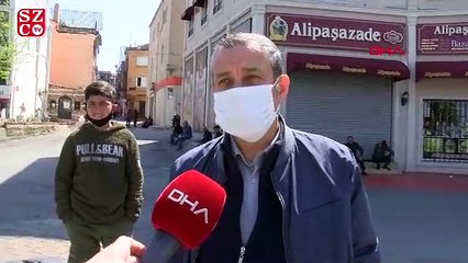 Eminönü'nde dikkat çeken kalabalık