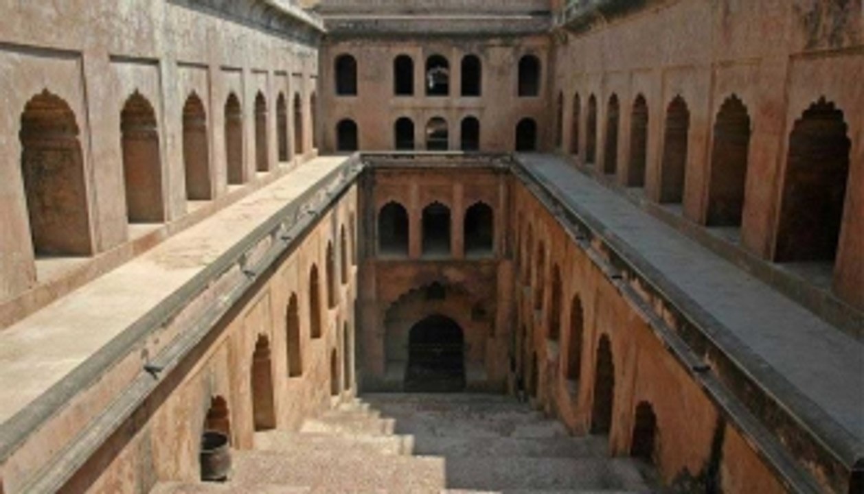 Rahasya: Lucknow's 'Imambara' mystic design!