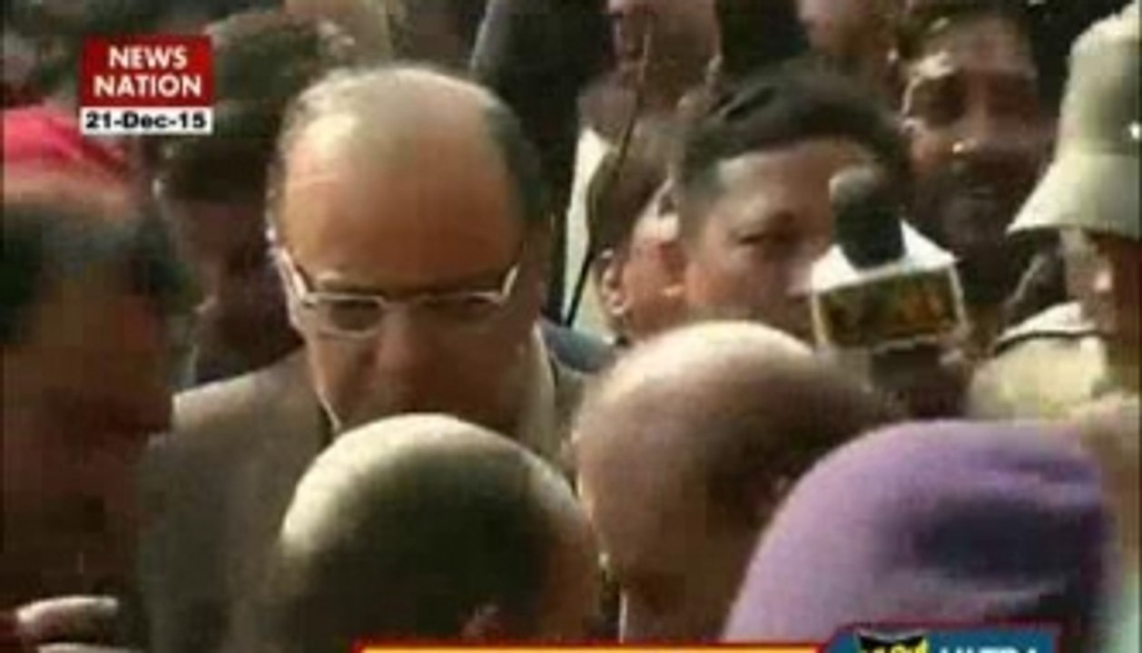 Arun Jaitley files criminal defamation case against Delhi CM Kejriwal