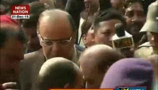 Arun Jaitley files criminal defamation case against Delhi CM Kejriwal