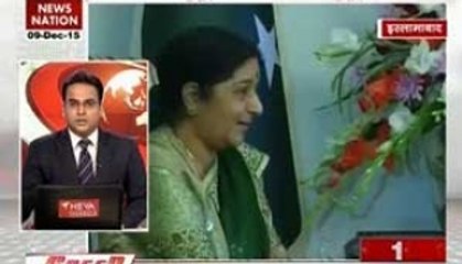Speed@100: Sushma Swaraj meets Nawaz Sharif in Pakistan