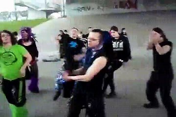 MVGEN: Mob Tactics  :  Bulldozer