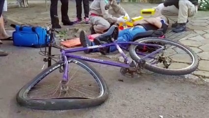Ciclista se envolve em acidente com carro na Av. Brasil