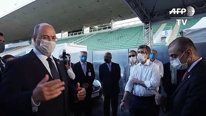 Rio inaugura Hospital de Campanha