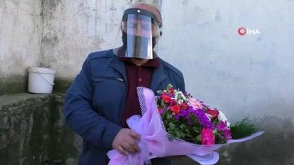 Karslı vatanseverden şehit annelerine duygu yüklü kutlama