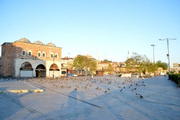 İstanbul, sokağa çıkma yasağının son gününe uyandı
