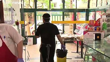 Covid-19: aria di libertà post quarantena. Bagni in mare sul litorale romano